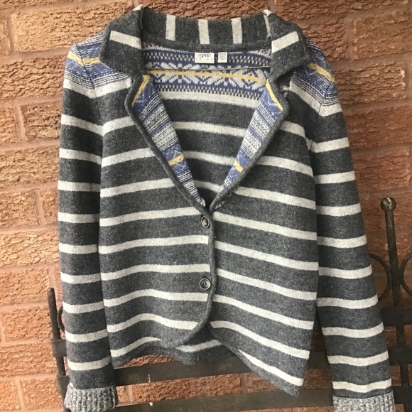 Wool Cute Cardigan - Picture 1 of 11